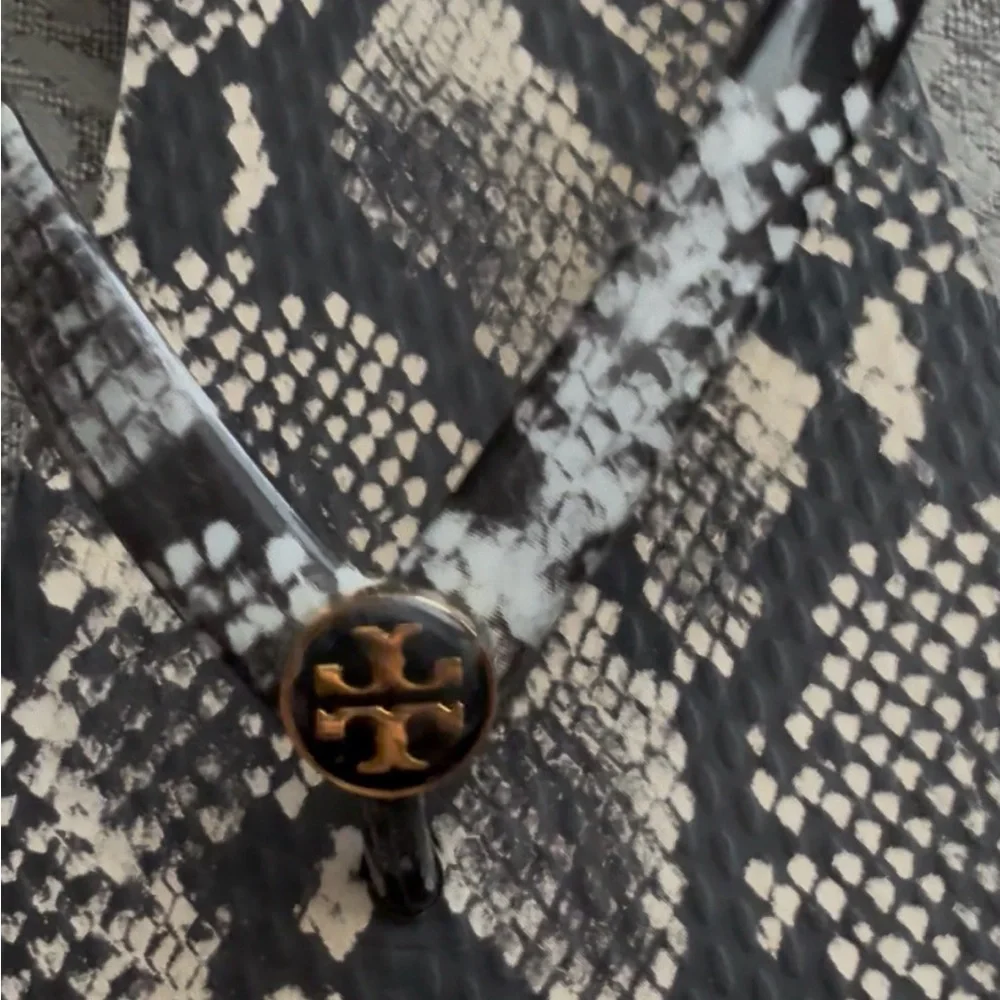 Tory Burch Roccia Thin Flip-Flops - Size 7